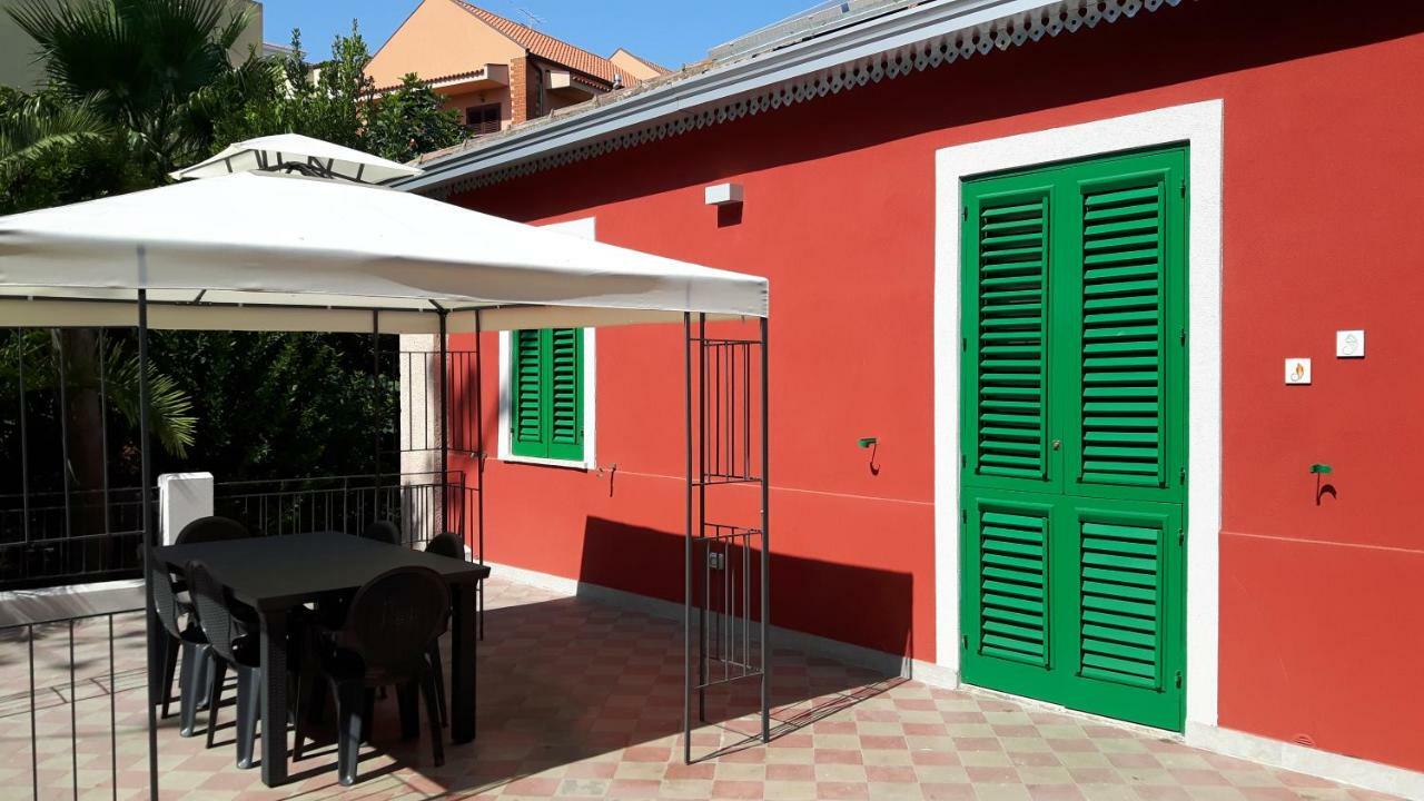 Ferienwohnung Giardino Labruto Messina Exterior foto