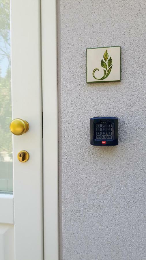 Ferienwohnung Giardino Labruto Messina Exterior foto