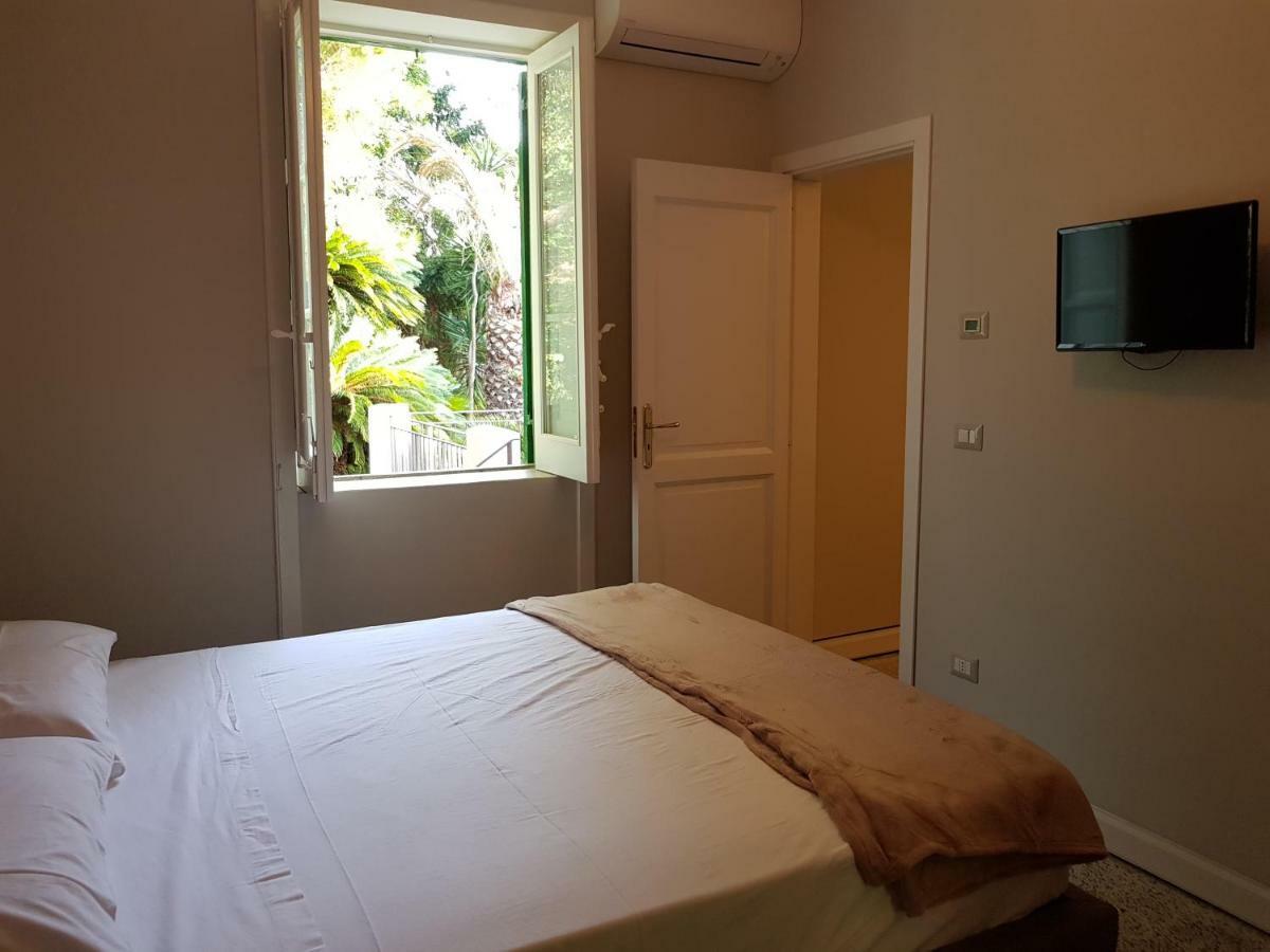 Ferienwohnung Giardino Labruto Messina Exterior foto